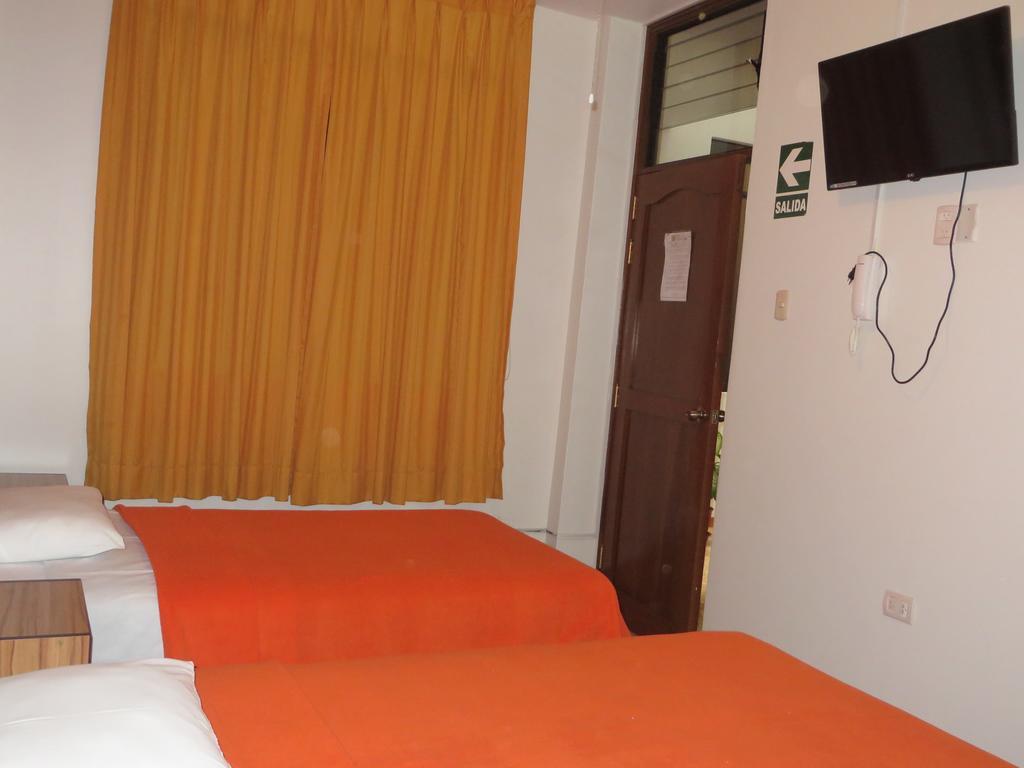 Hostal Hellen Ross Nazca Zimmer foto